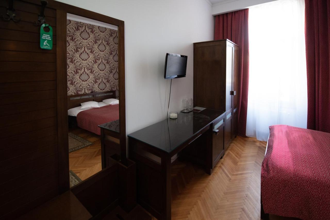 Pension Arena Cluj-Napoca Extérieur photo
