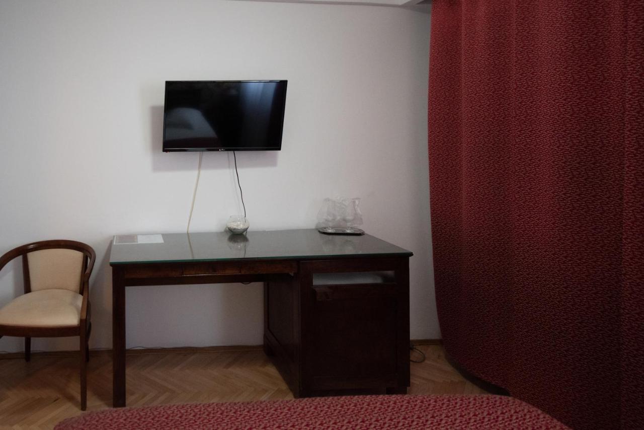 Pension Arena Cluj-Napoca Extérieur photo